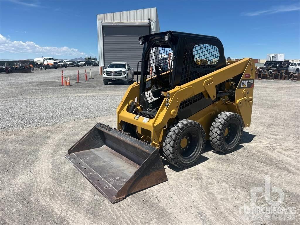 CAT 226D C1-H2 Kompaktlader