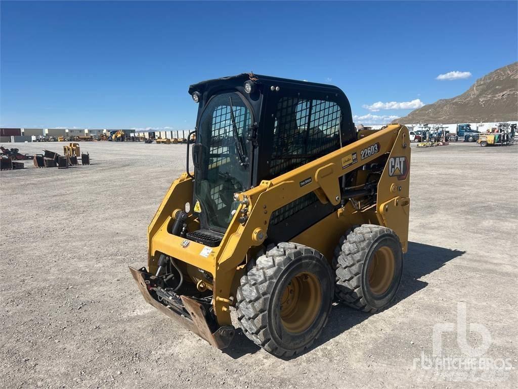 CAT 226D3 C3H2 Kompaktlader