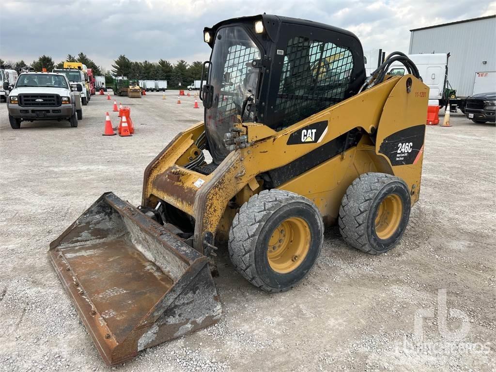 CAT 246C Kompaktlader