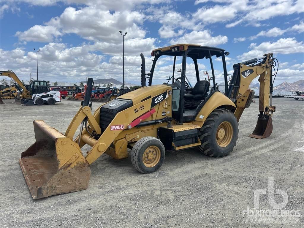 CAT 420F Baggerlader