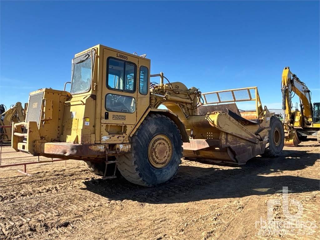 CAT 621F Schaber