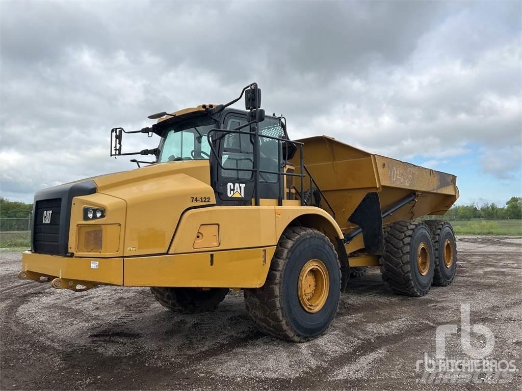 CAT 745 Dumper - Knickgelenk