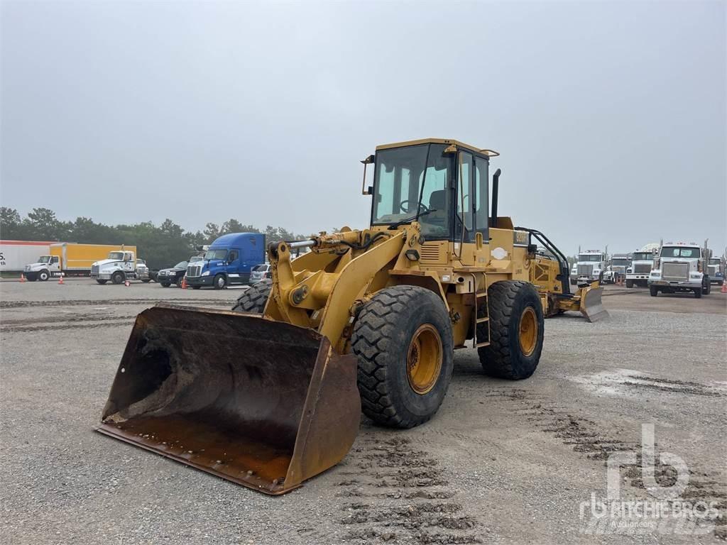 CAT 928F Radlader