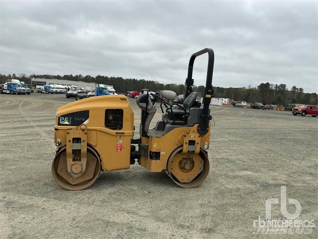 CAT CB34B Tandemwalzen