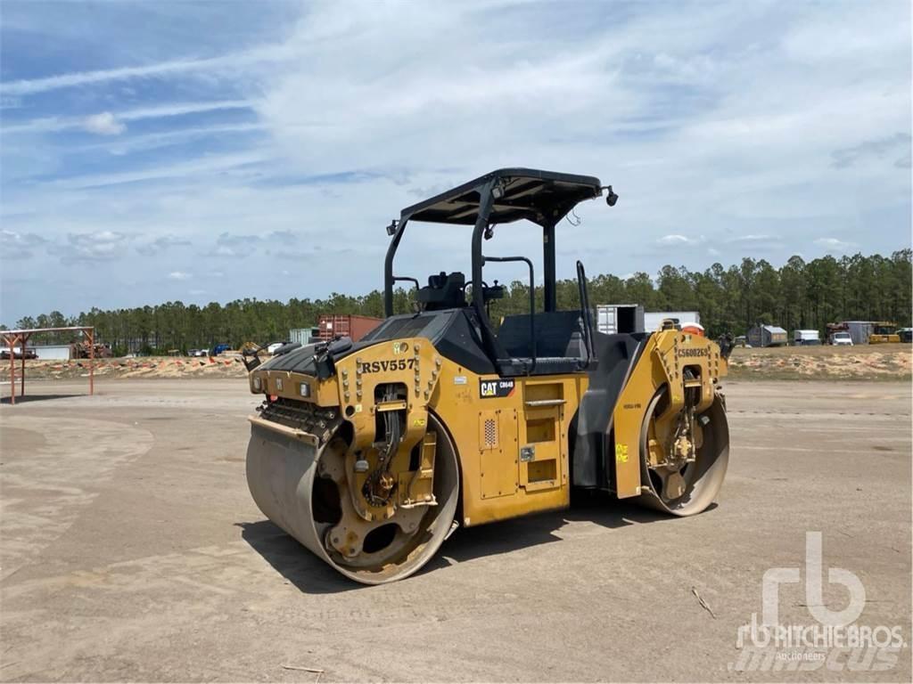 CAT CB64B Tandemwalzen