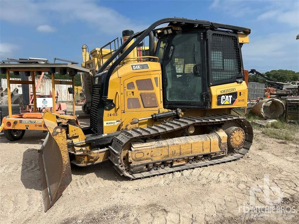 CAT D4K2 XL Bulldozer