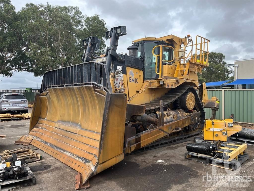CAT D9T Bulldozer