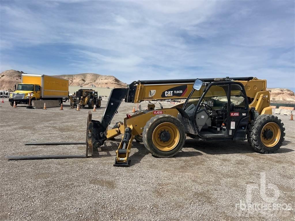 CAT TL943D Teleskoplader