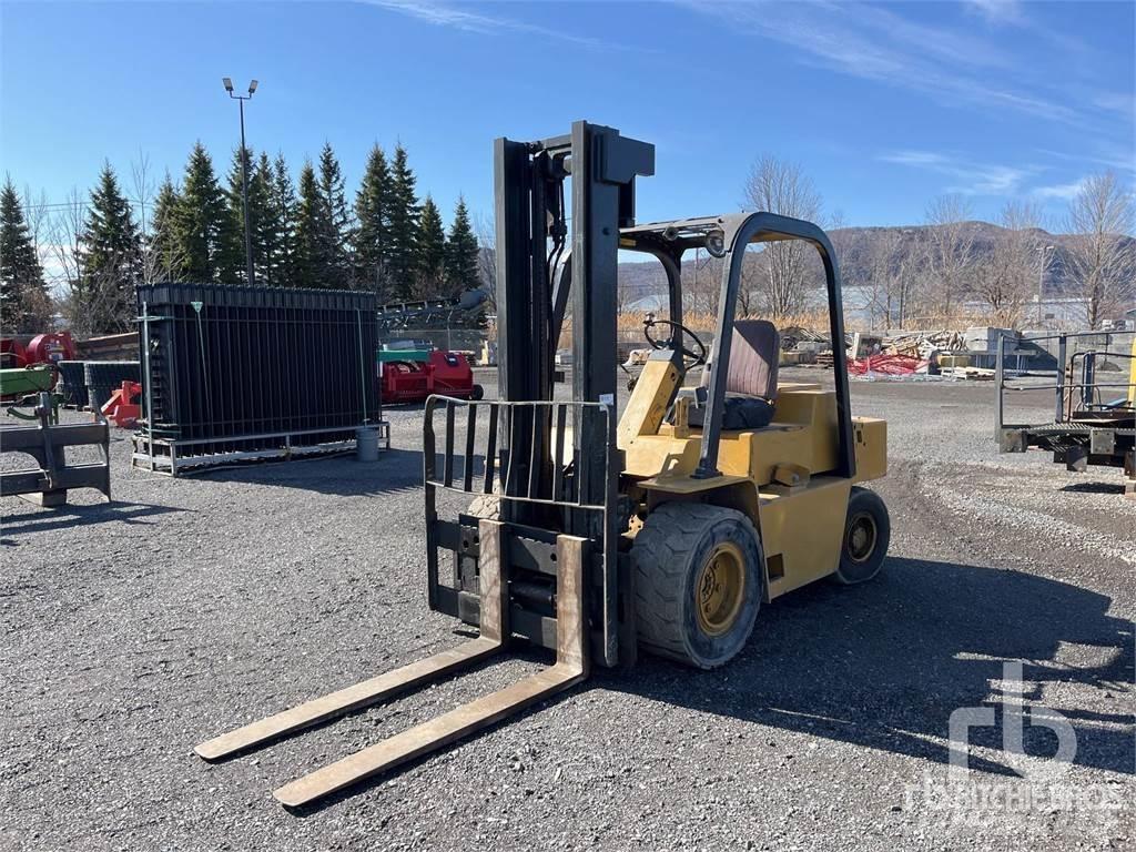 CAT V90E Dieselstapler