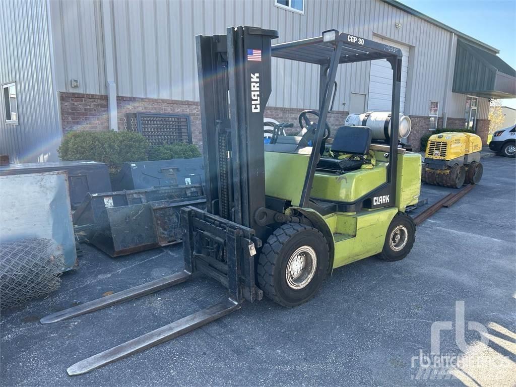 Clark CGP30 Dieselstapler