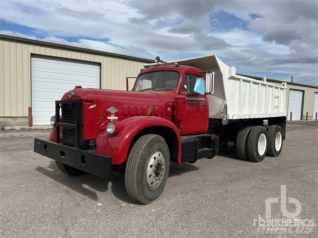 Diamond 1965 Kipper