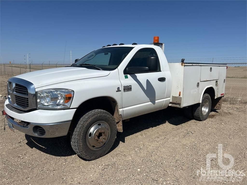 Dodge 3500 Kommunal-Sonderfahrzeuge