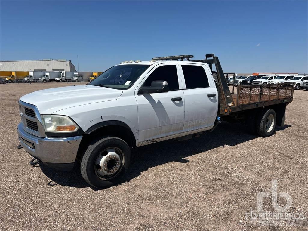 Dodge 4500 Pritschenwagen/Pritschenwagen mit Seitenklappe