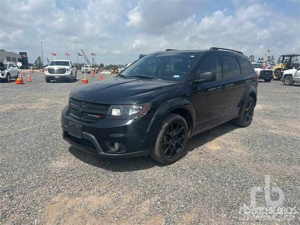 Dodge JOURNEY Pickup/Pritschenwagen