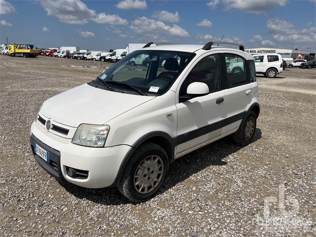Fiat PANDA PKWs