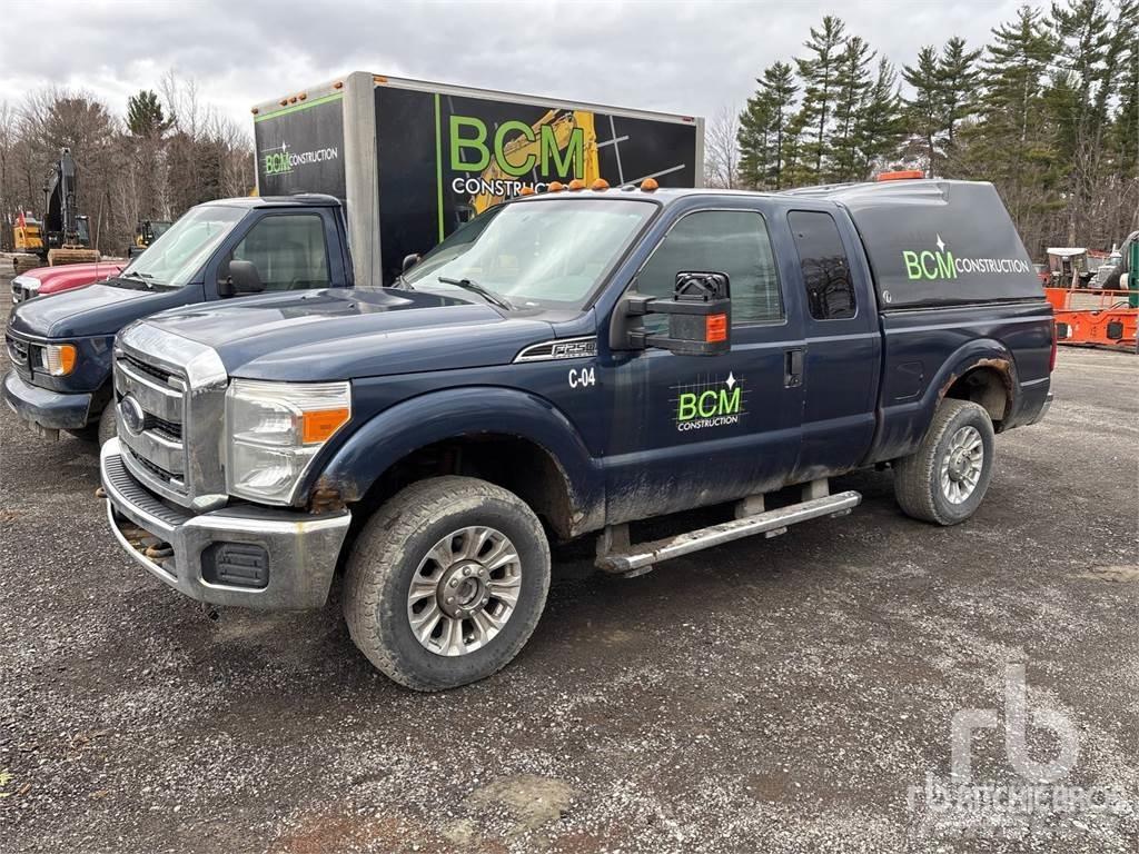 Ford F-250 Pickup/Pritschenwagen