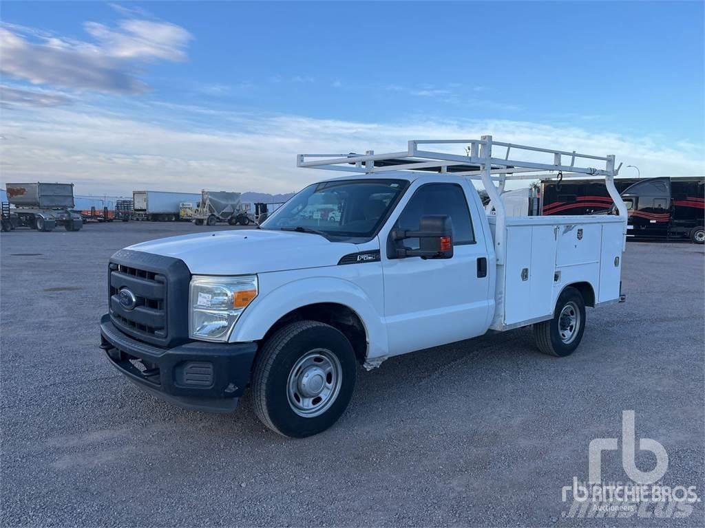 Ford F-250 Kommunal-Sonderfahrzeuge