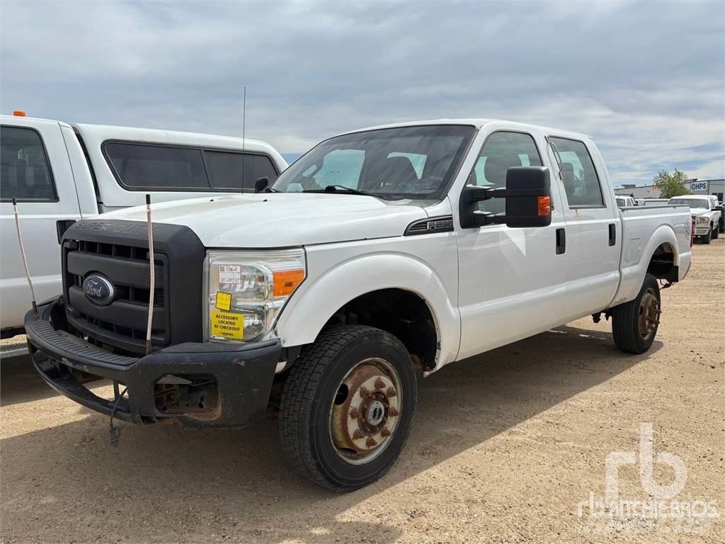 Ford F-350 Pickup/Pritschenwagen