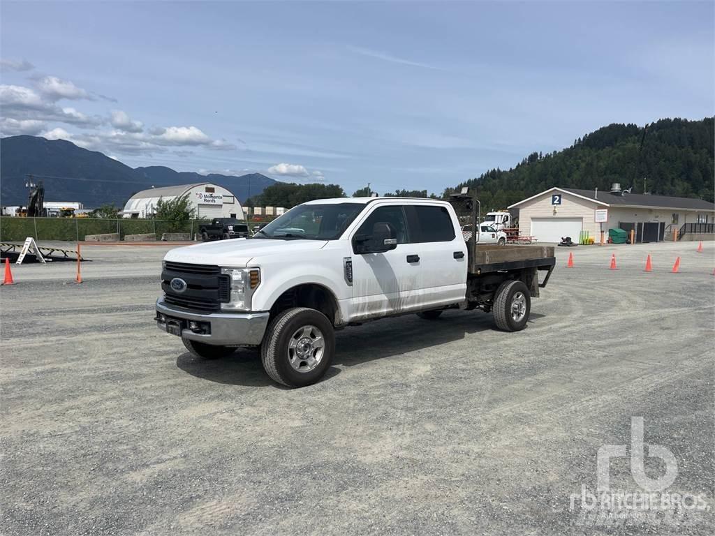 Ford F-350 Pickup/Pritschenwagen