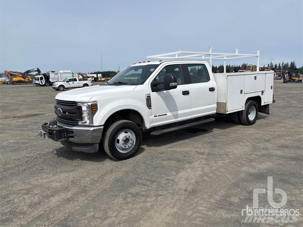 Ford F-350 Kommunal-Sonderfahrzeuge