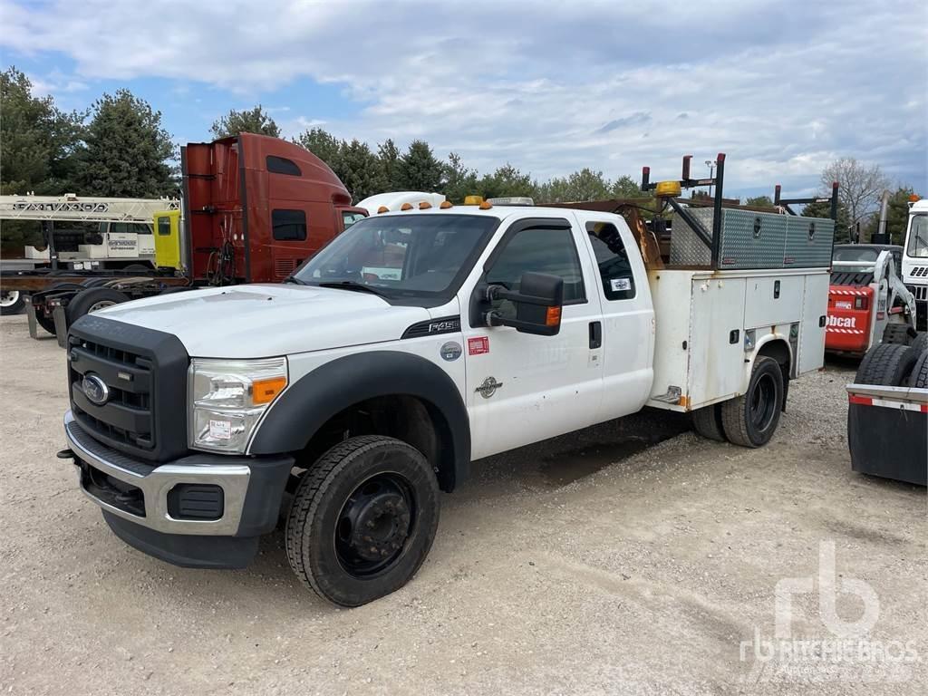 Ford F-450 Kommunal-Sonderfahrzeuge