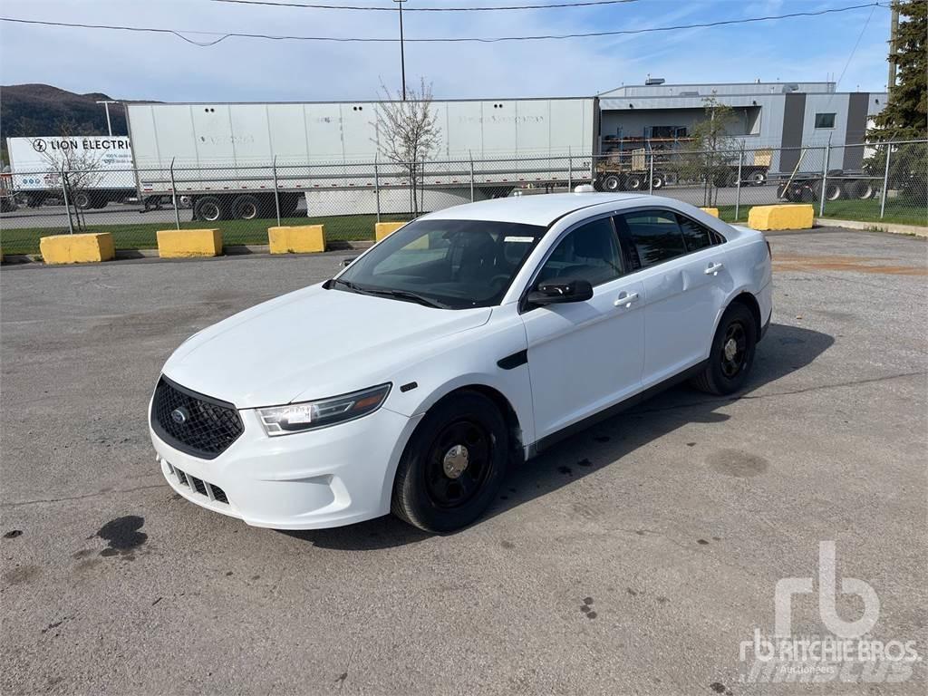 Ford TAURUS PKWs