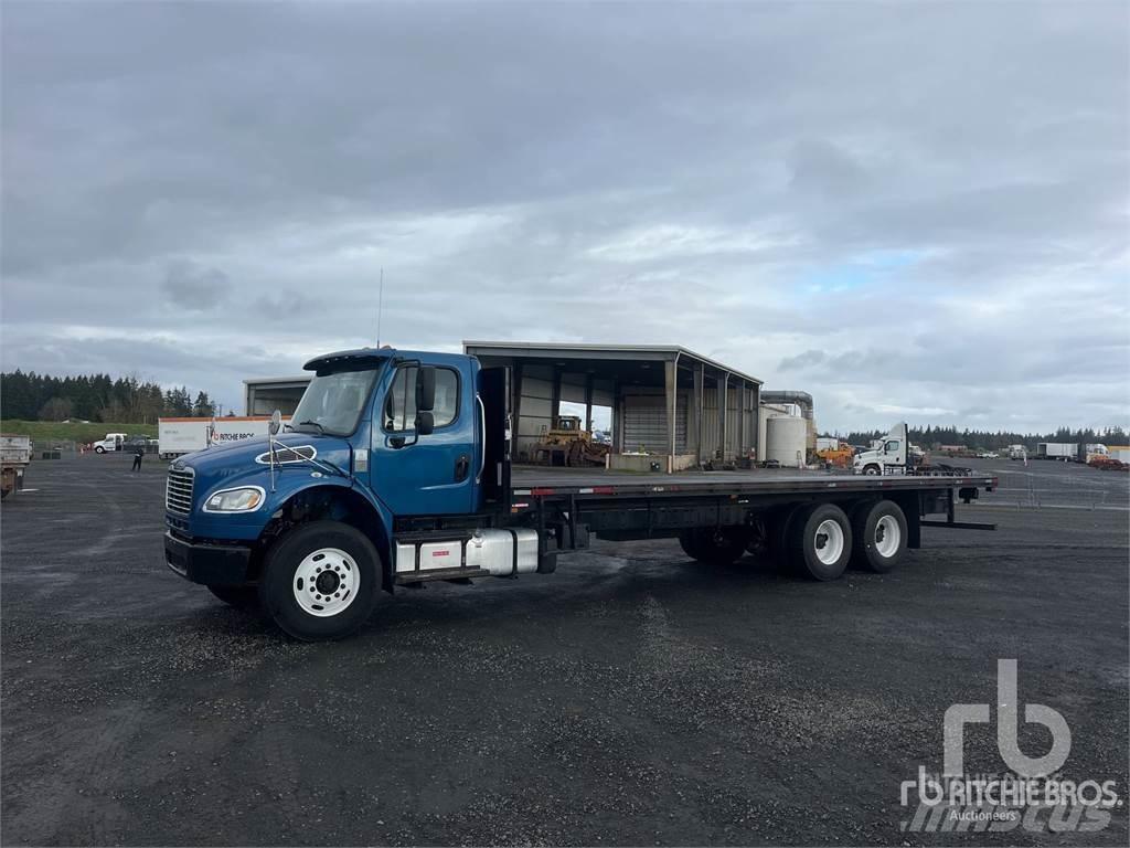 Freightliner M2 Pritschenwagen/Pritschenwagen mit Seitenklappe