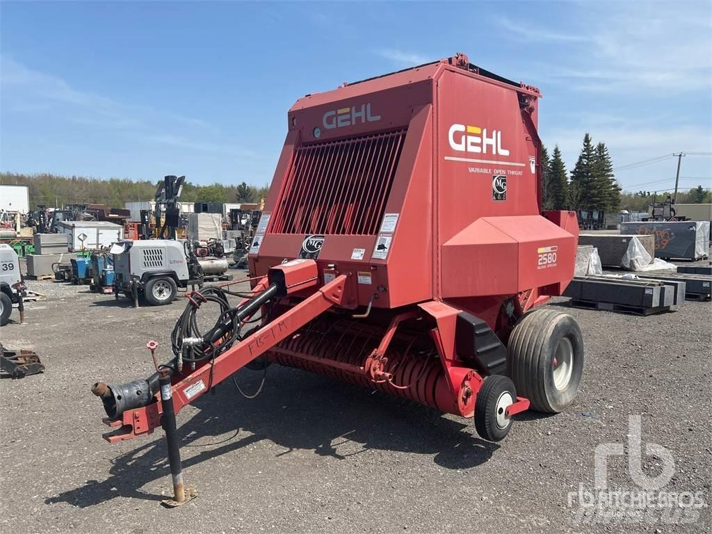 Gehl RB2580 Quaderpressen