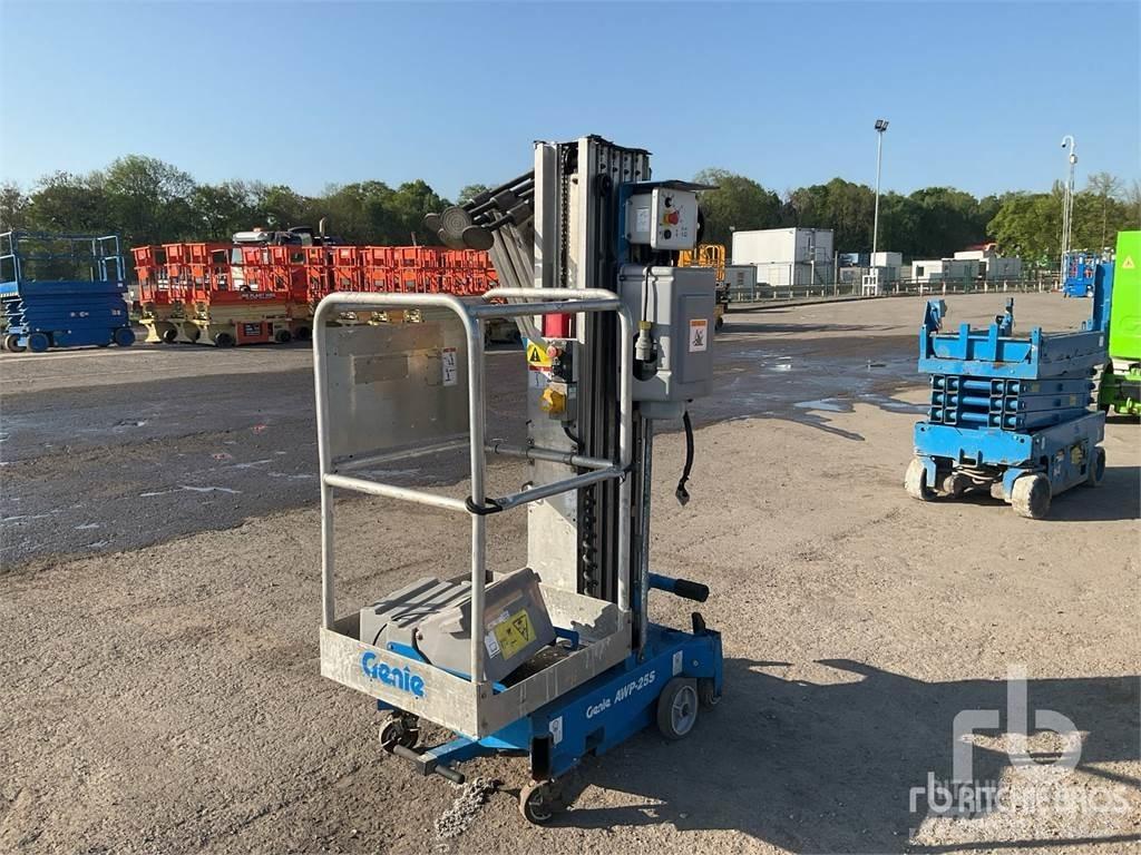 Genie AWP25S Gelenkteleskoparbeitsbühnen