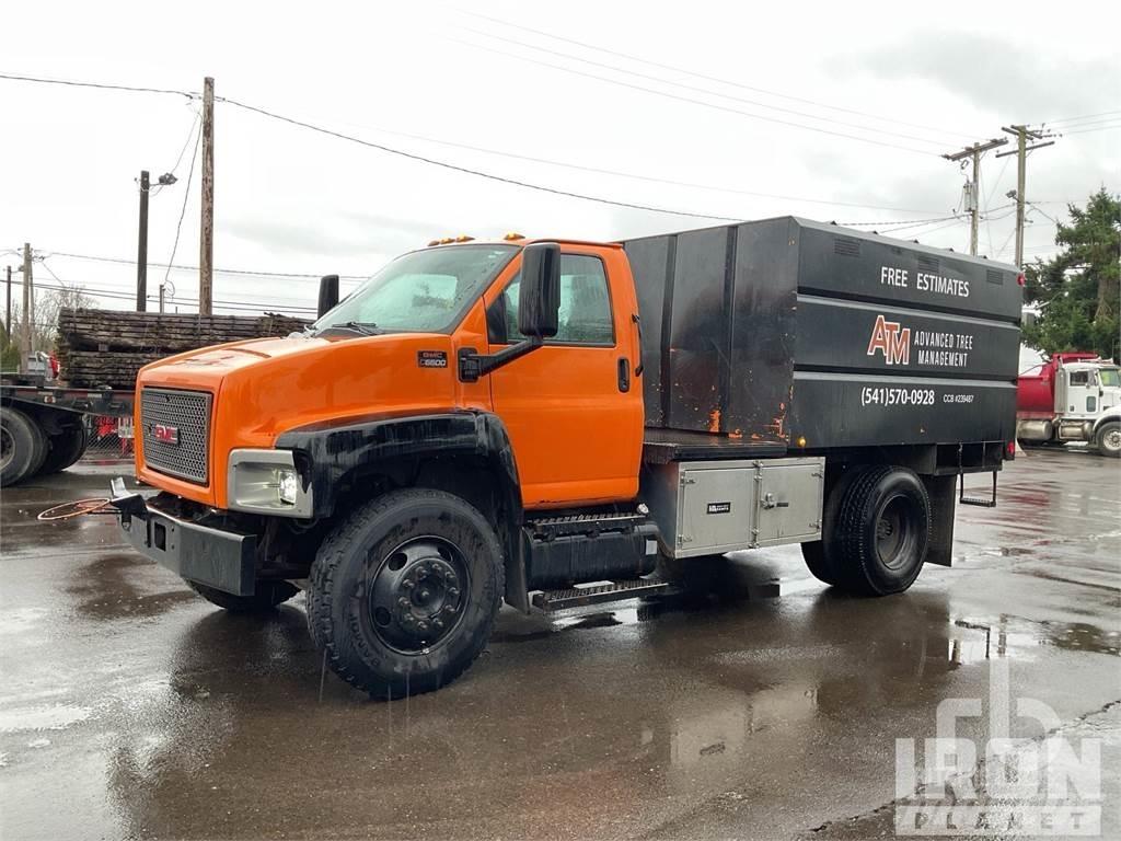 GMC C6500 Kleinholztransporter