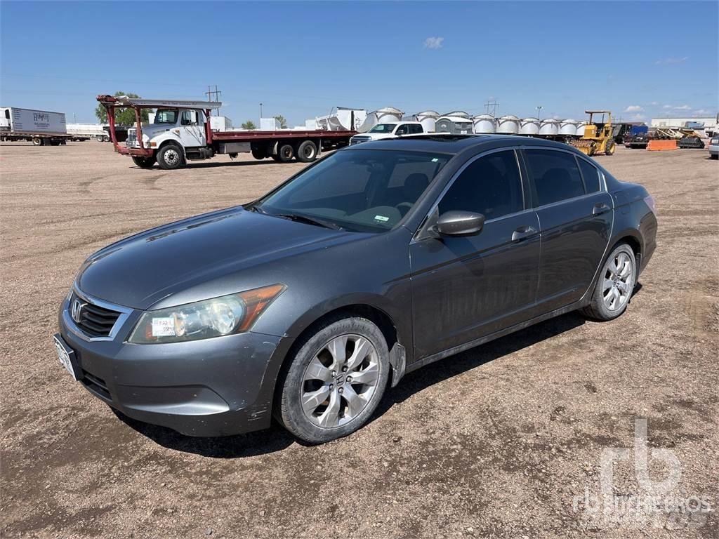Honda ACCORD PKWs