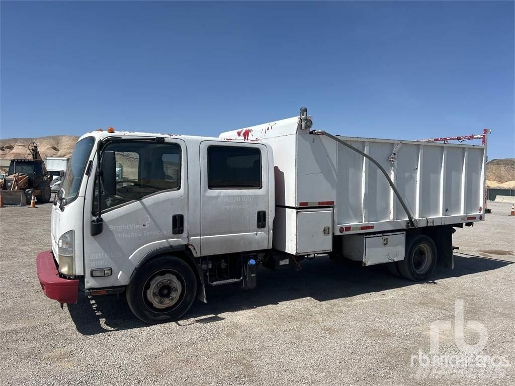 Isuzu NQR Pritschenwagen/Pritschenwagen mit Seitenklappe