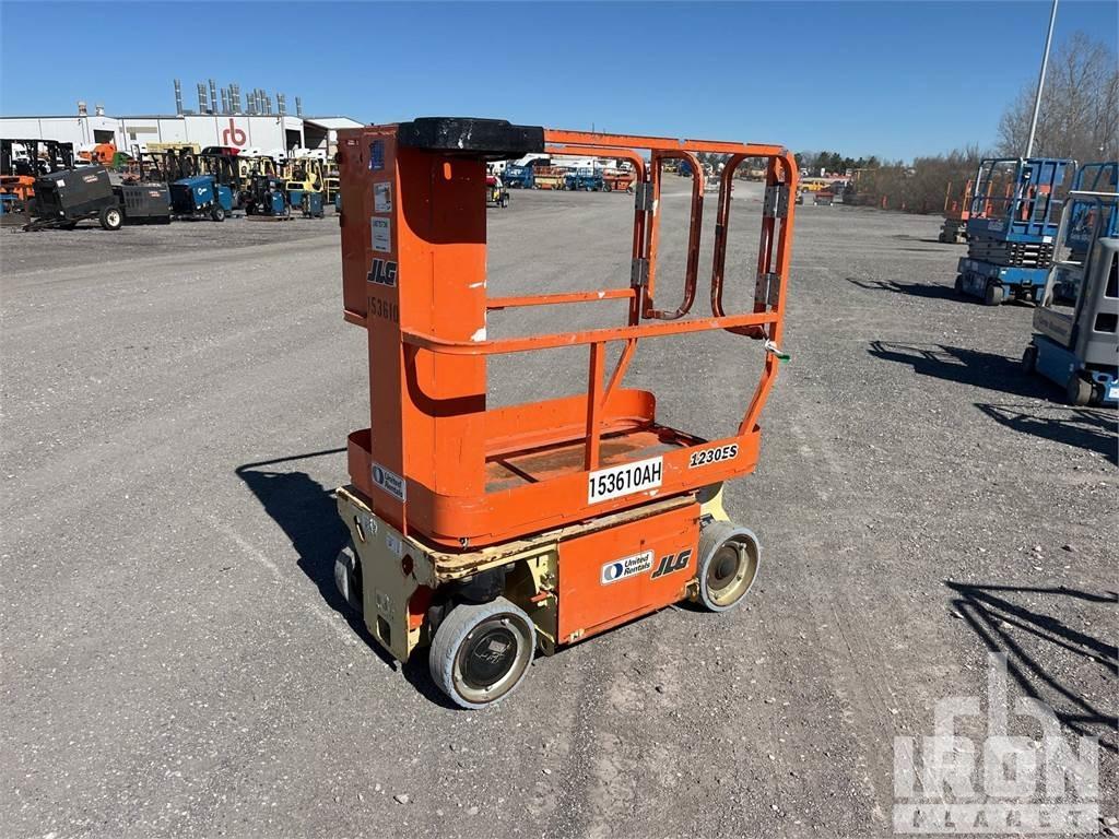 JLG 1230ES Gelenkteleskoparbeitsbühnen