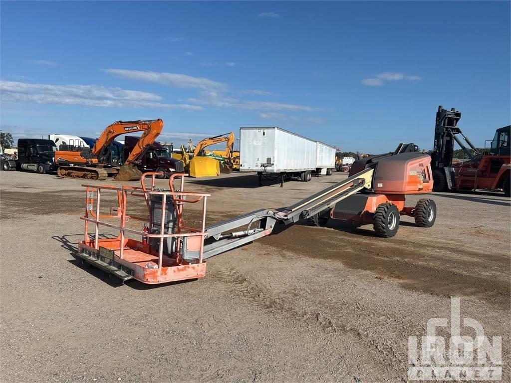 JLG 460SJ Gelenkteleskoparbeitsbühnen