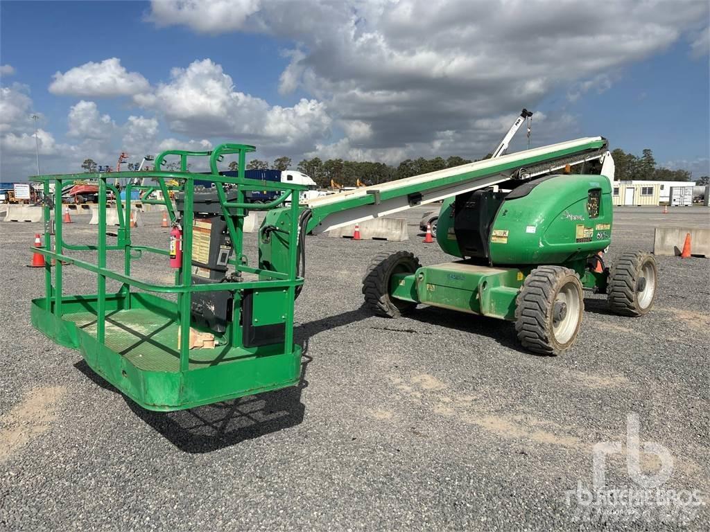 JLG 600A Gelenkteleskoparbeitsbühnen