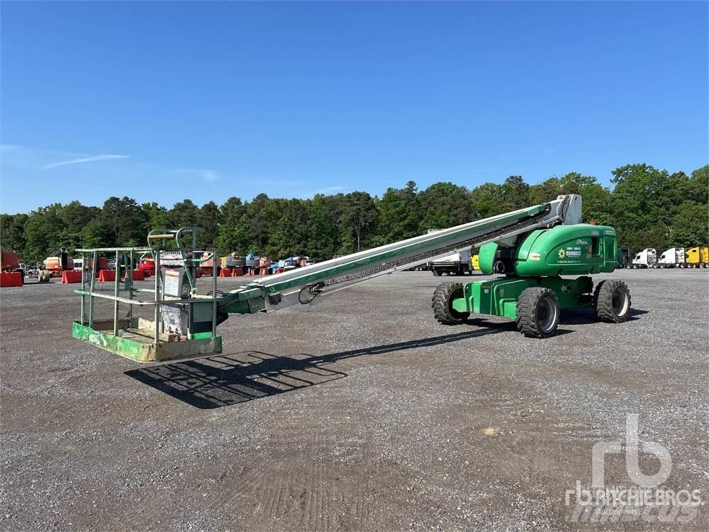 JLG 800S Gelenkteleskoparbeitsbühnen