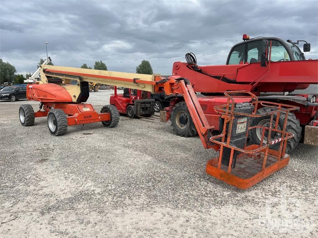 JLG E600JP Gelenkteleskoparbeitsbühnen