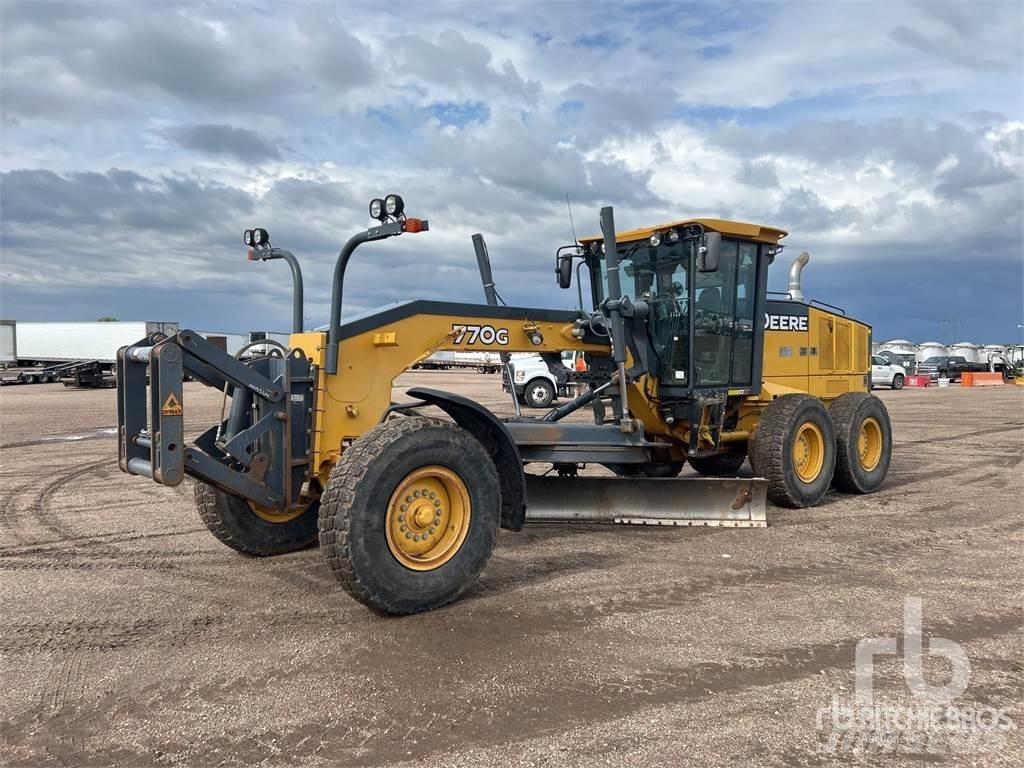John Deere 770G Grader