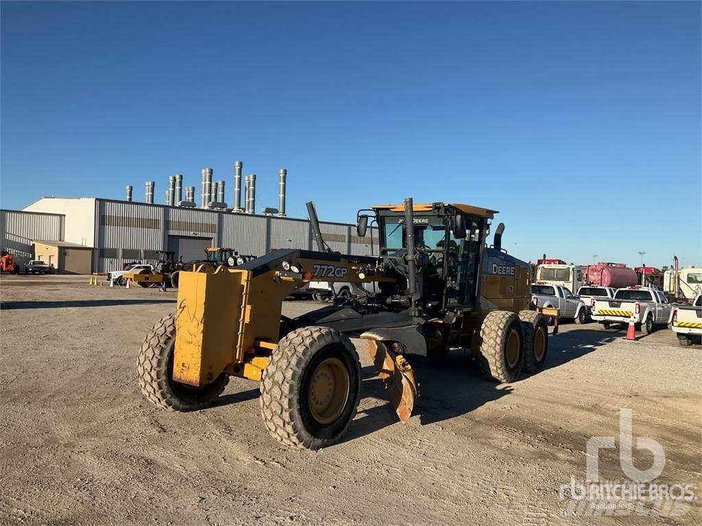 John Deere 772G Grader