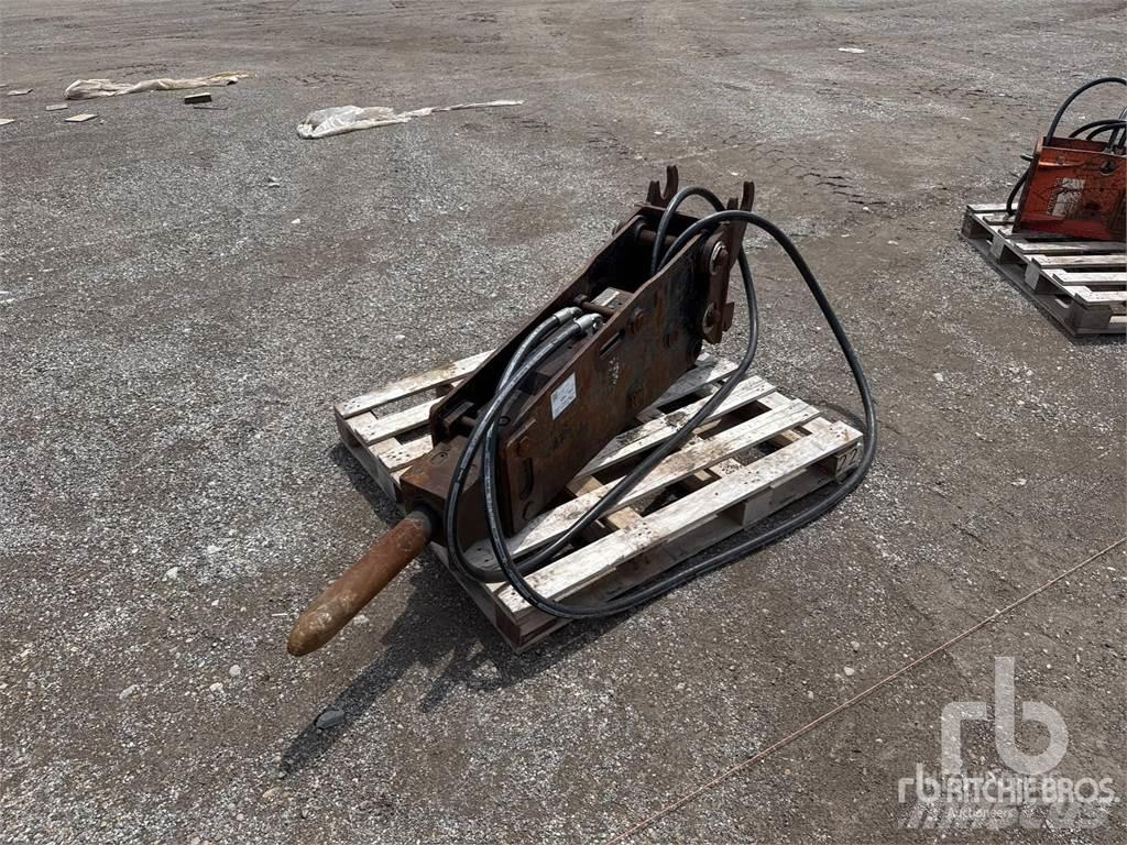 John Deere HH60 Hammer / Brecher