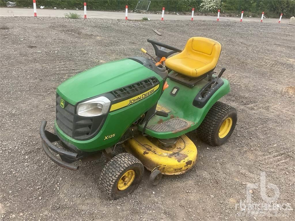 John Deere X125 Mäher