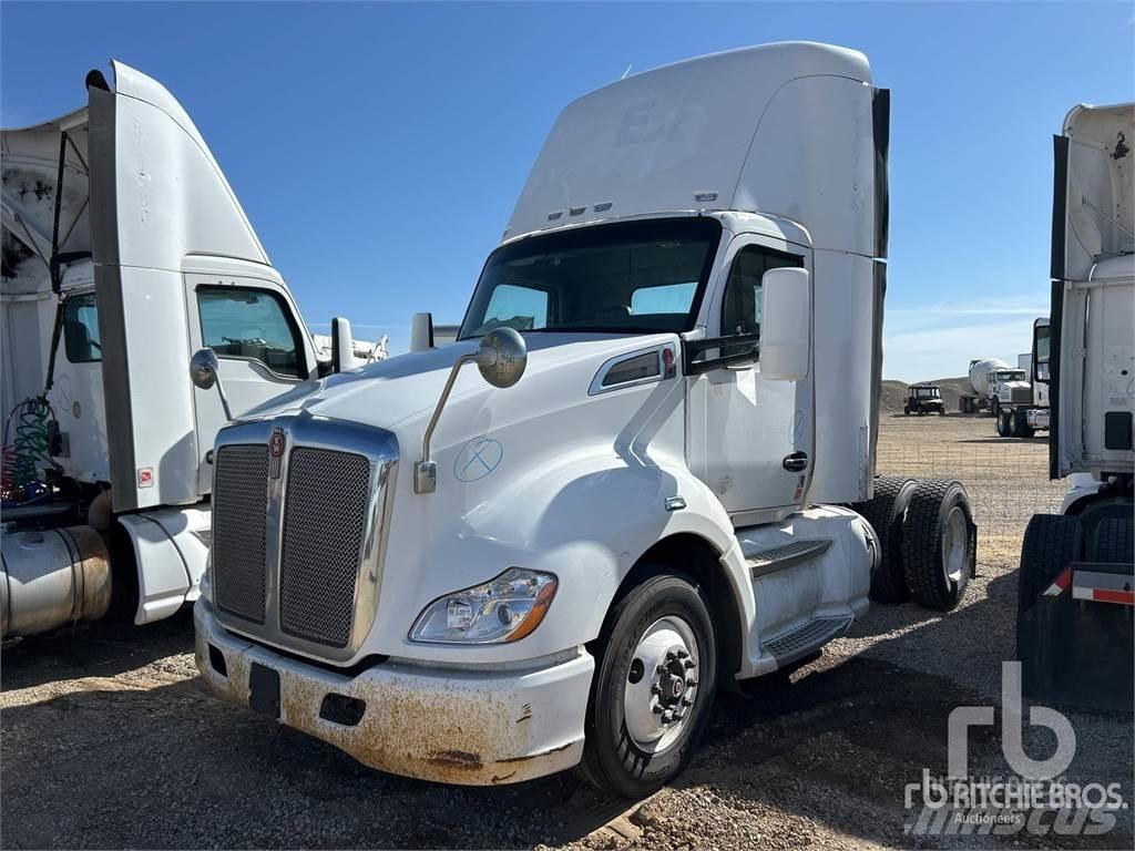 Kenworth T680 Sattelzugmaschinen