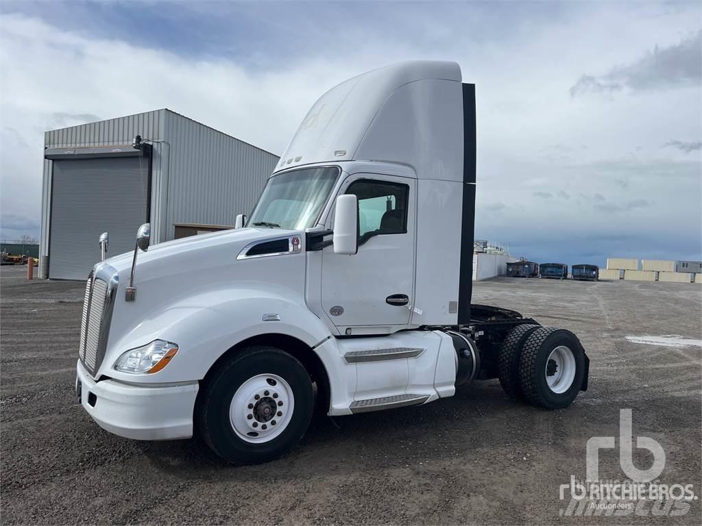 Kenworth T680 Sattelzugmaschinen