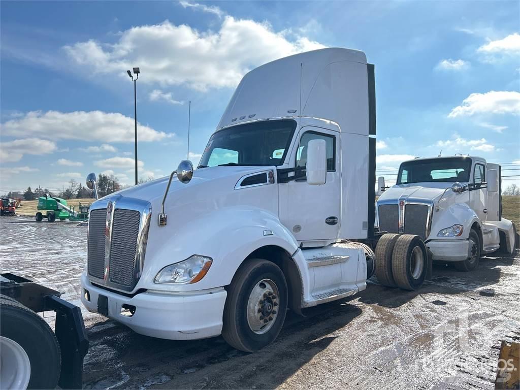 Kenworth T680 Sattelzugmaschinen