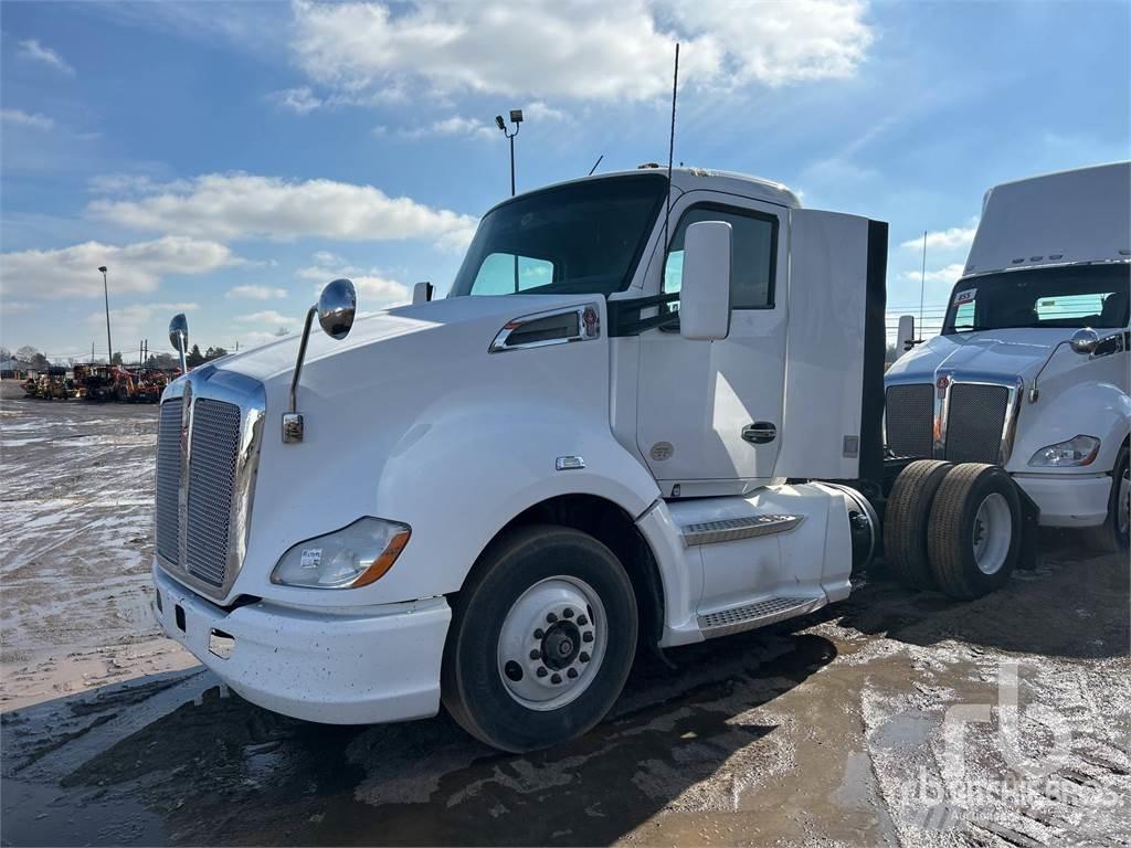 Kenworth T680 Sattelzugmaschinen