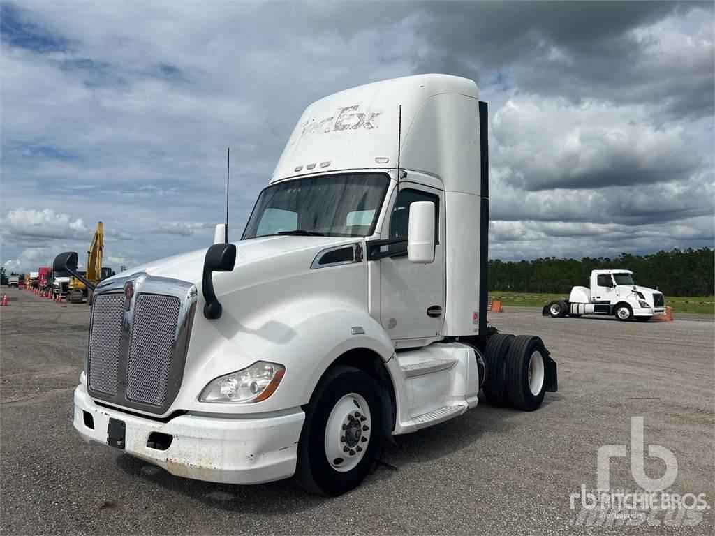 Kenworth T680 Sattelzugmaschinen