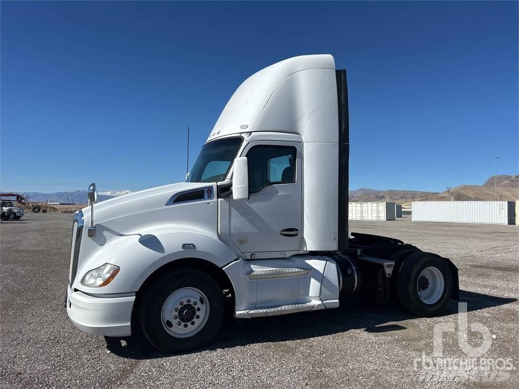 Kenworth T680 Sattelzugmaschinen