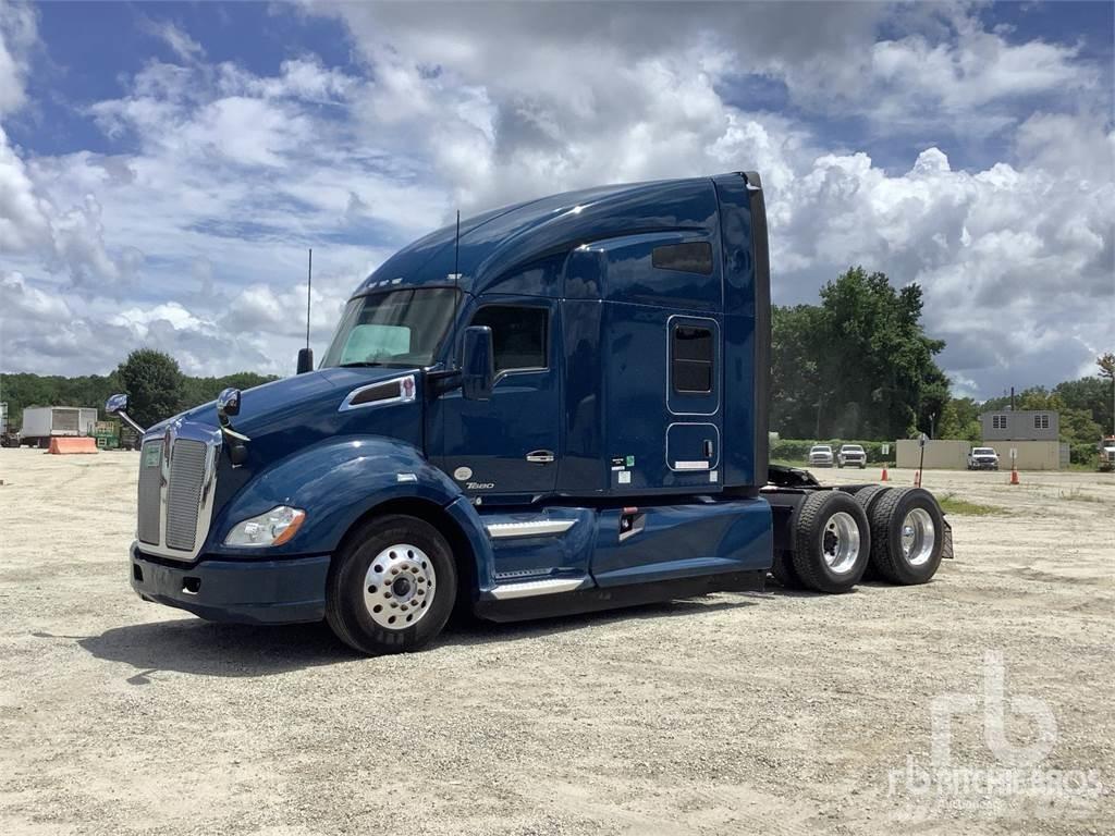 Kenworth T680 Sattelzugmaschinen