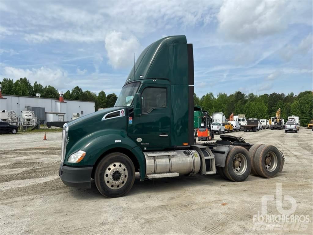 Kenworth T680 Sattelzugmaschinen
