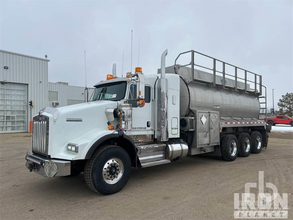 Kenworth T800 Tankwagen